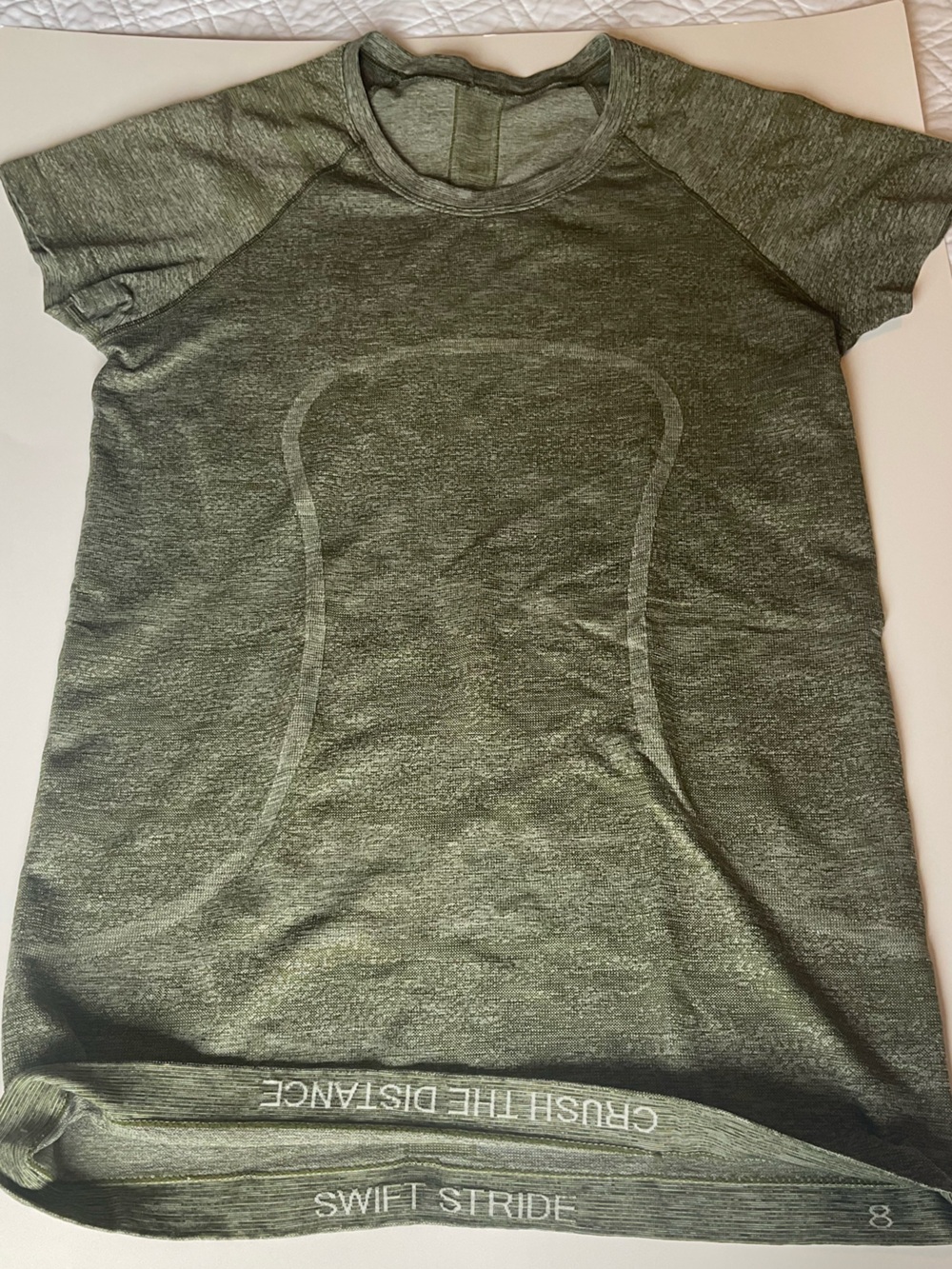 Lululemon swiftly t size 8.  Green. EUC